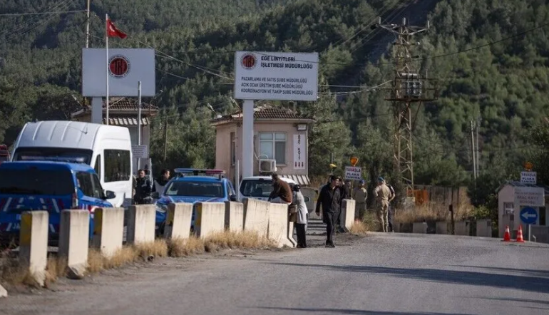 Manisa’nın Soma ilçesinde maden ocağında göçük meydana geldi
