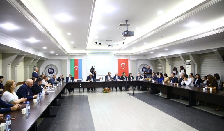 Bakü’de “Şuşa Beyannamesi’nden Türk Devletleri Teşkilatına” Konferansı düzenlendi