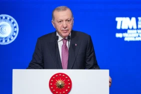1791116011578cumhurbaskani-erdogan-2025te-ihracat-rekoru-kirildi-boiy.webp