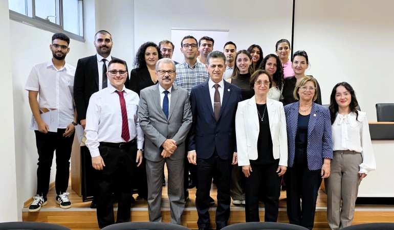 KAMU HİZMETİ KOMİSYONU SINAVLARINDA DERECEYE GİRENLERE ÜSTÜN BAŞARI BELGELERİ TAKDİM EDİLDİ