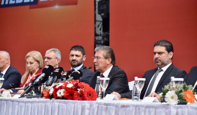 ÜNAL ÜSTEL’DEN “HAYATI KOLAYLAŞTIRAN PROJELER” AÇIKLAMASIŞOV YAPAN BİR PARTİ DEĞİLİZ