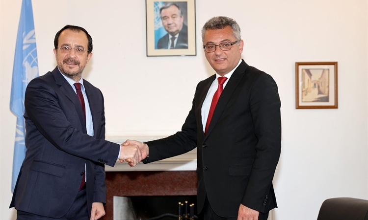 CUMHURBAŞKANI ERHÜRMAN VE HRİSTODULİDİS YARIN ARA BÖLGEDE BULUŞACAK