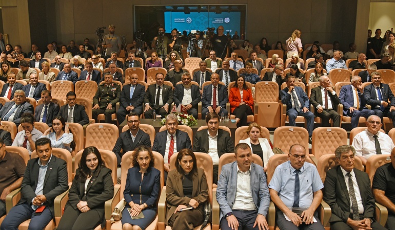 TÜRK DÜNYASI DİYALOGLARIORTAK GELECEK ORTAK VİZYON PANELİ LEFKOŞA’DA GERÇEKLEŞTİRİLDİ