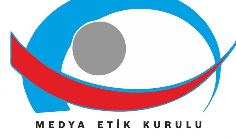 MEDYA ETİK KURULU’NDAN GAZETECİLERE ÇAĞRI“KİŞİLERİ HEDEF GÖSTERMEYİN”