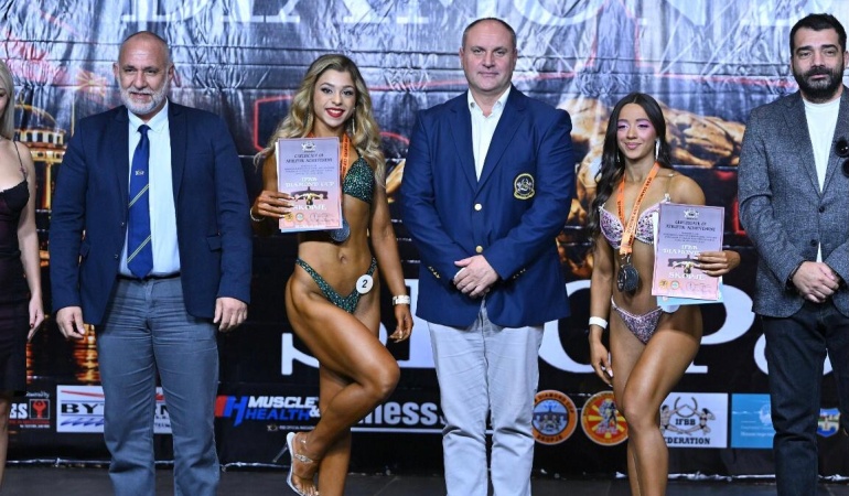 VÜCUT GELİŞTİRME MİLLİ TAKIM SPORCULARINDAN MAKEDONYA’DA ÇİFTE ŞAMPİYONLUK